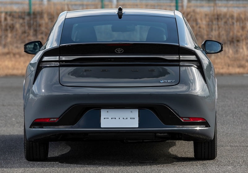 プリウスの後ろ姿